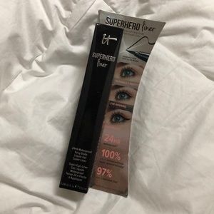 IT Cosmetics Superhero Liner
